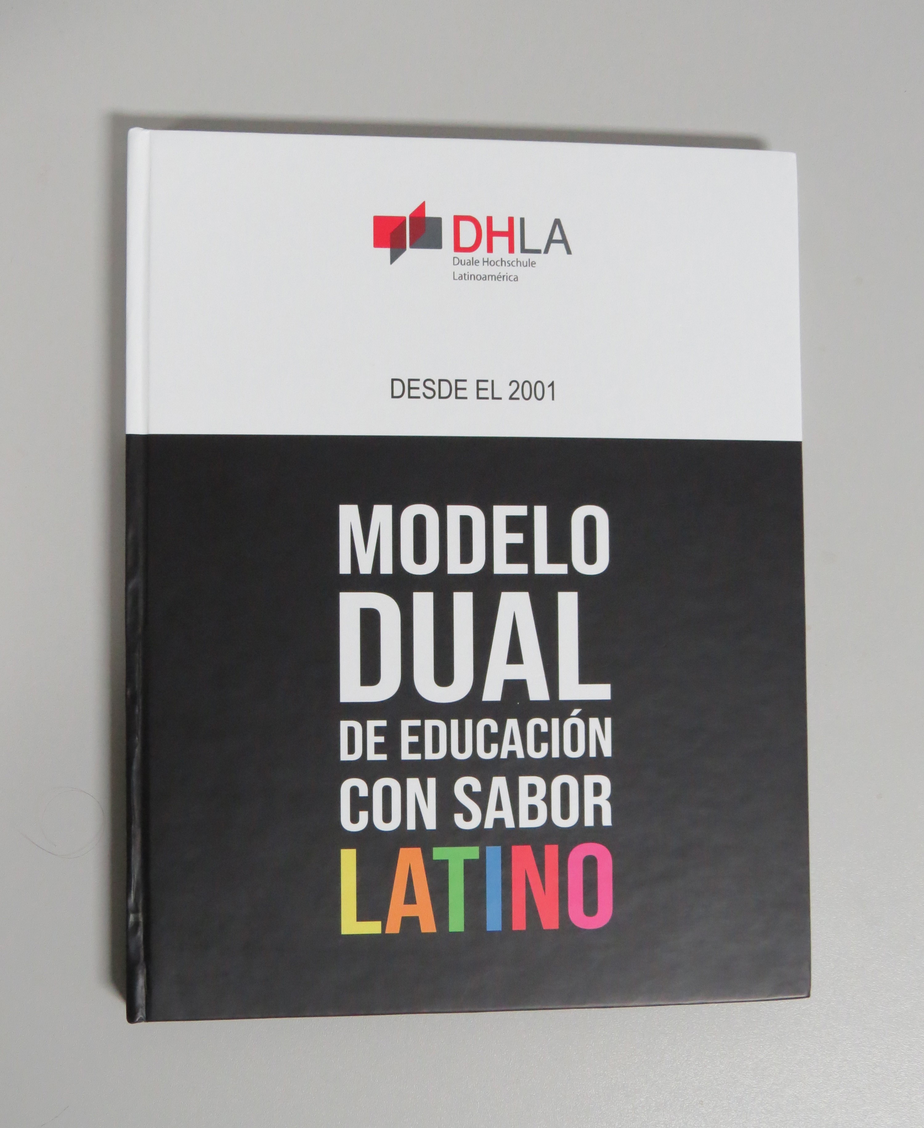 Libro Modelo de Educación Dual con Sabor Latino - Facultad de Ciencias  Administrativas y Recursos Humanos